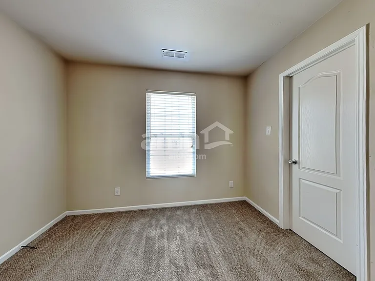 1320 Perga Ct — Photo 20