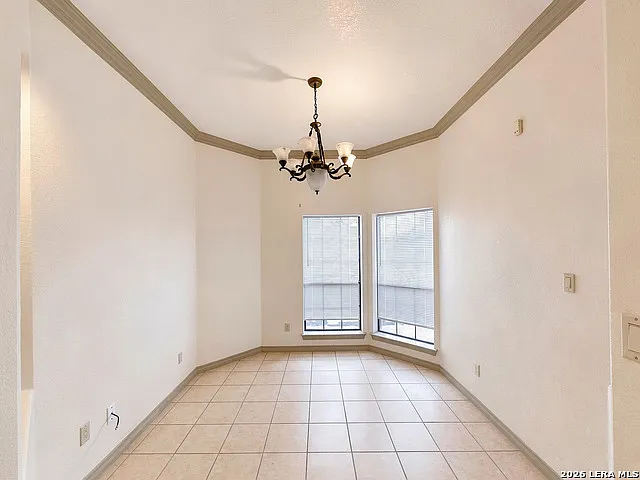 2140 Romel St — Photo 7