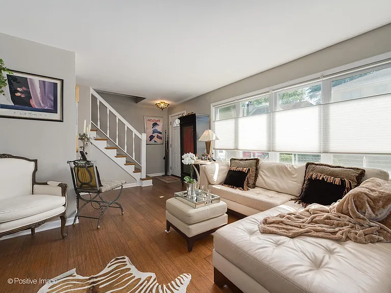 1222 W Lill Ave — Photo 9