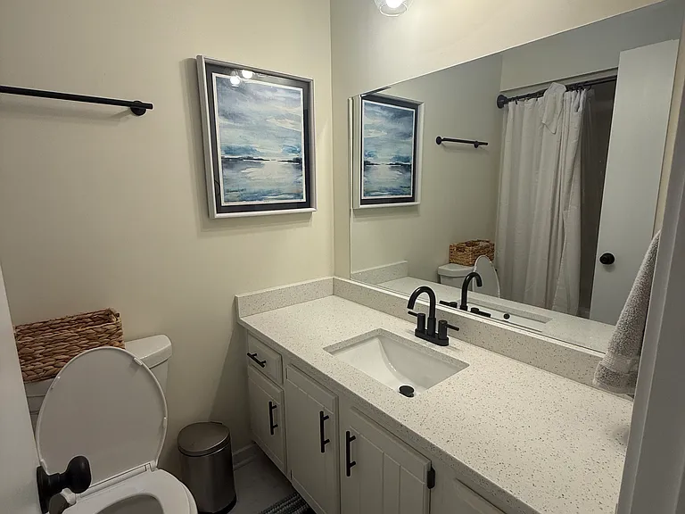 561 Davis Rd — Photo 13