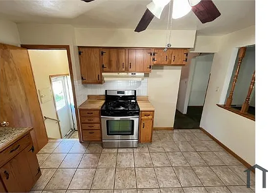 15513 Walvern Blvd — Photo 9