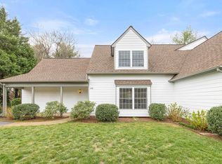 1228 Clover Ridge Pl, Charlottesville, VA 22901