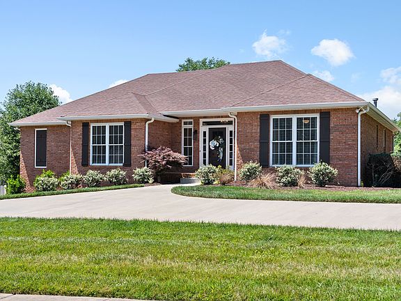 2nd image of 160 Archgate Ct