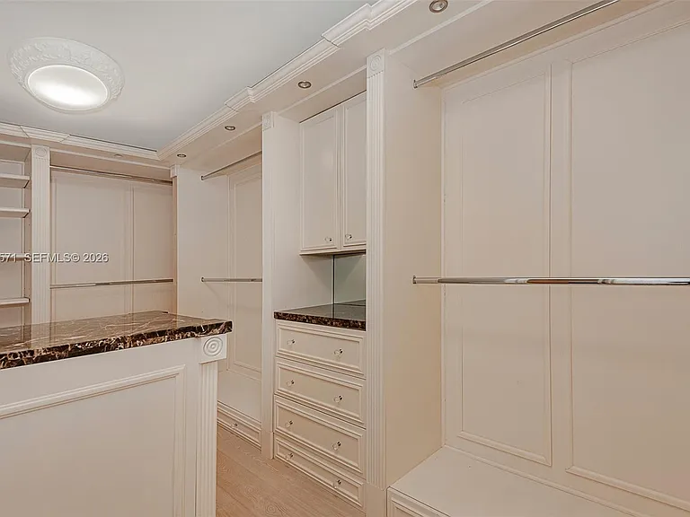 674 Ocean Blvd — Photo 28