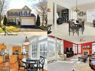 8153 Tillinghast Ln, Gainesville, VA