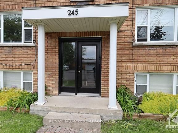 2nd image of 245 Des Peres Blancs Ave #1