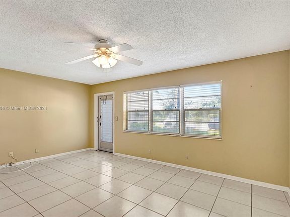 3rd image of 3 Salisbury E #3-A