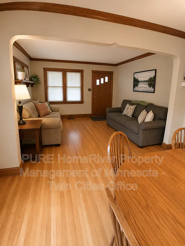 3 bed, 2.0 bath, 2328 sqft, $2,749 — Photo 3