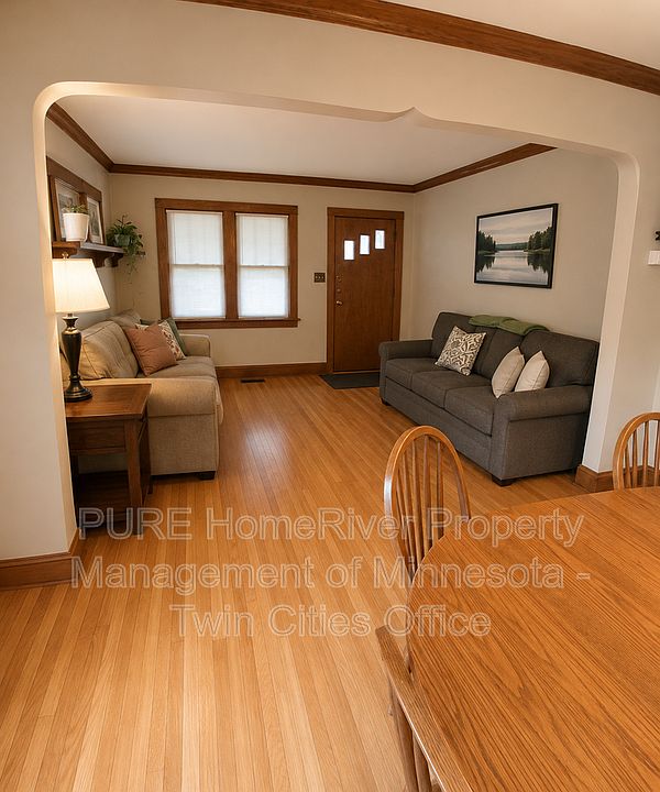 1st image of 2029 Wellesley Ave