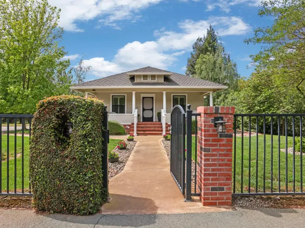 7401 N Cox Rd, Linden, CA 95236