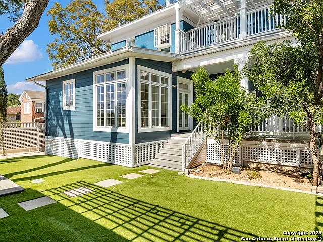 702 W French Pl — Photo 40