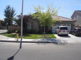 43305 Sunny Ln, Lancaster, CA 93536