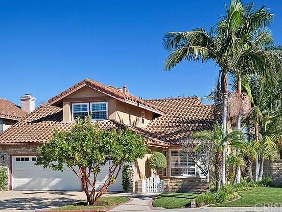 2nd image of 1551 Paso Robles Ct