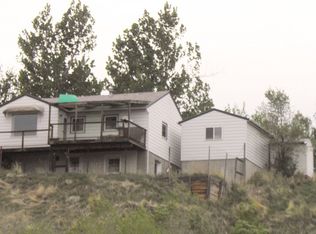 303 S 9th St, Thermopolis, WY 82443