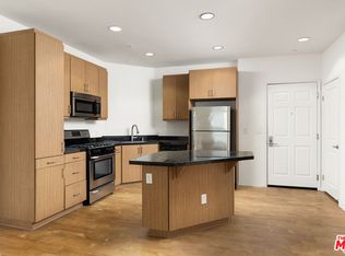 1408 W Washington Blvd APT 208, Los Angeles, CA 90007