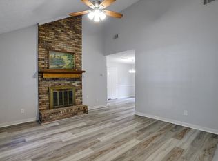 310 Shadow Wood Dr, Clinton, MS 39056