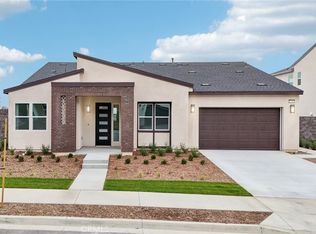 15919 Conservatory Dr, Fontana, CA 92336