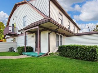 600 Kiwanis Dr APT 3, Freeport, IL 61032