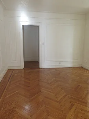 Rented by Bohemia Realty Group | media 42