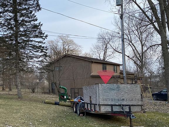 3rd image of 150 Francis Ln