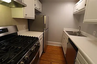 1616 Sycamore St #6 — Photo 9