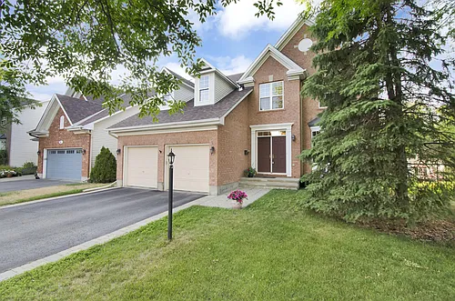 53 Mattawa Cres #1 Photo 1 53 Mattawa Cres #1 Photo 1