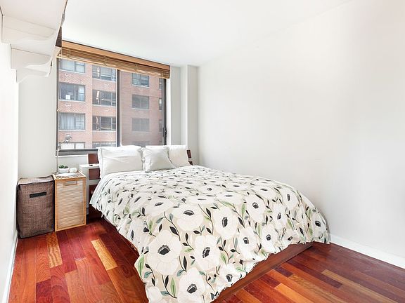 3rd image of 510 E 80th St APT 10G