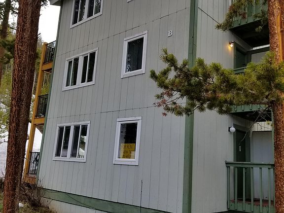 4th image of 1026 Broken Lance Dr #B1