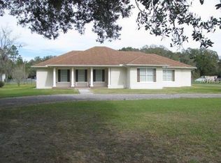 2914 McGee Rd, Plant City, FL 33565