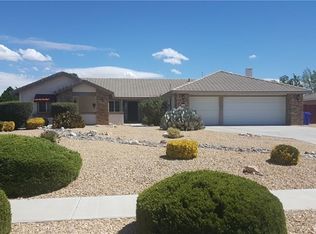 14011 High Falls Trl, Apple Valley, CA 92307
