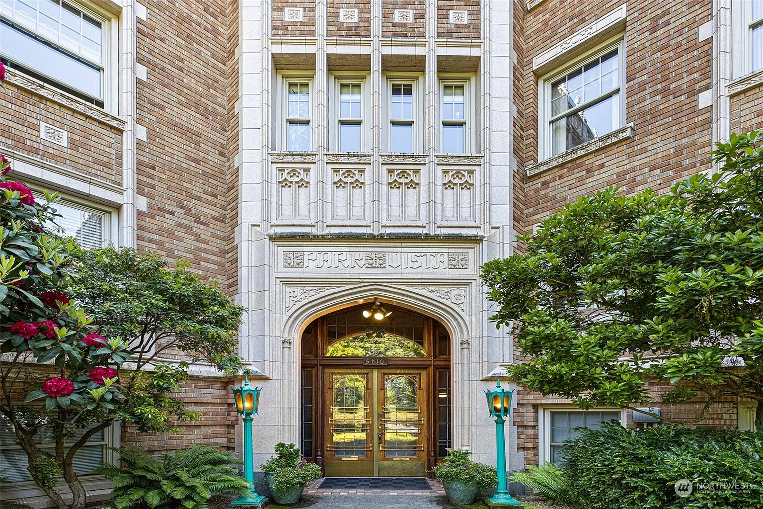 5810 Cowen Place NE #5 photo 1