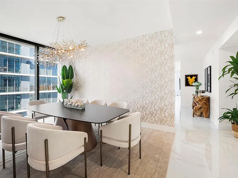 700 NE 24th St #1601 — Photo 17