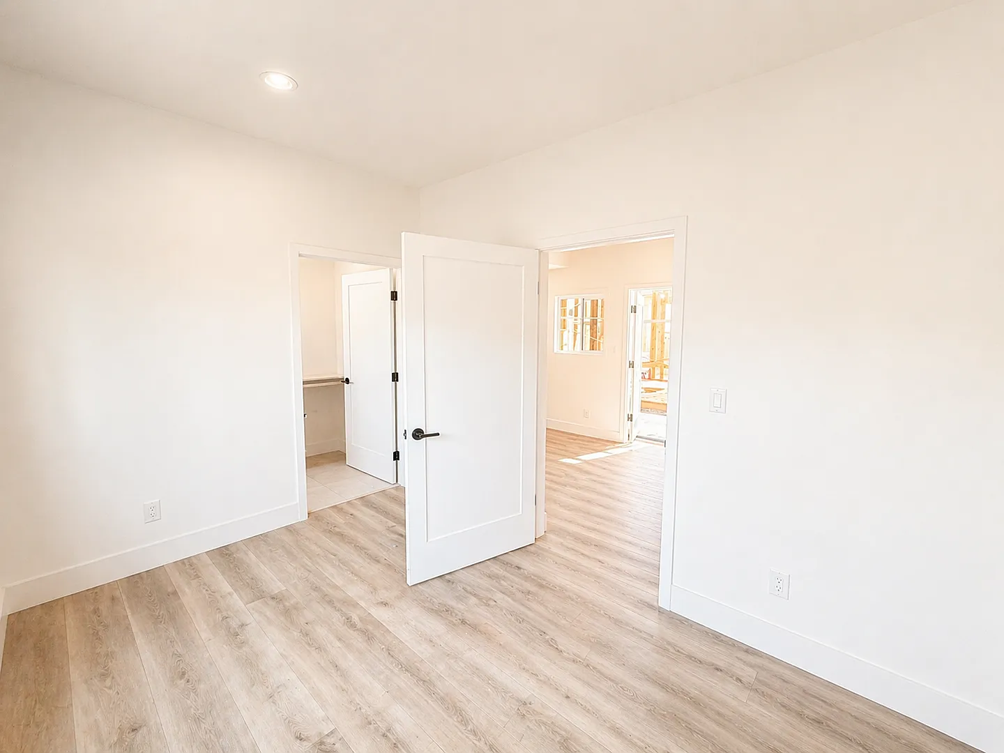 2153 Balboa Ave — Photo 3