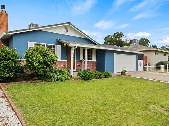 3rd image of 1635 Carmel Way