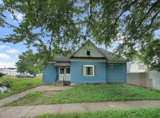 302 S Leney St, Ogden, IL 61859
