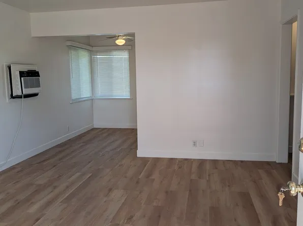 42 S. Berkeley Ave, 42 S Berkeley Ave APT 3, Pasadena, CA 91107