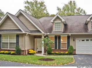 103 Hibiscus Ln, Asheville, NC 28803