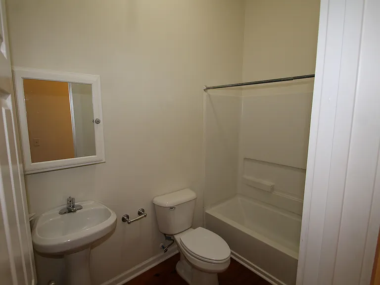 2005 Bull St #5 — Photo 11