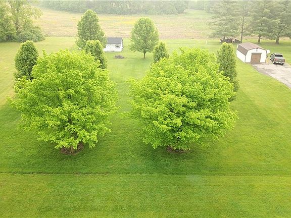 5th image of 226 Sylvan Shores Dr