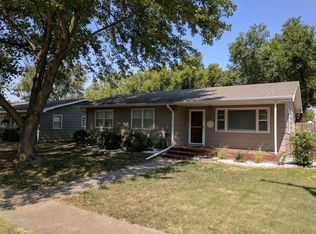 120 W Ruth St, Moundridge, KS 67107
