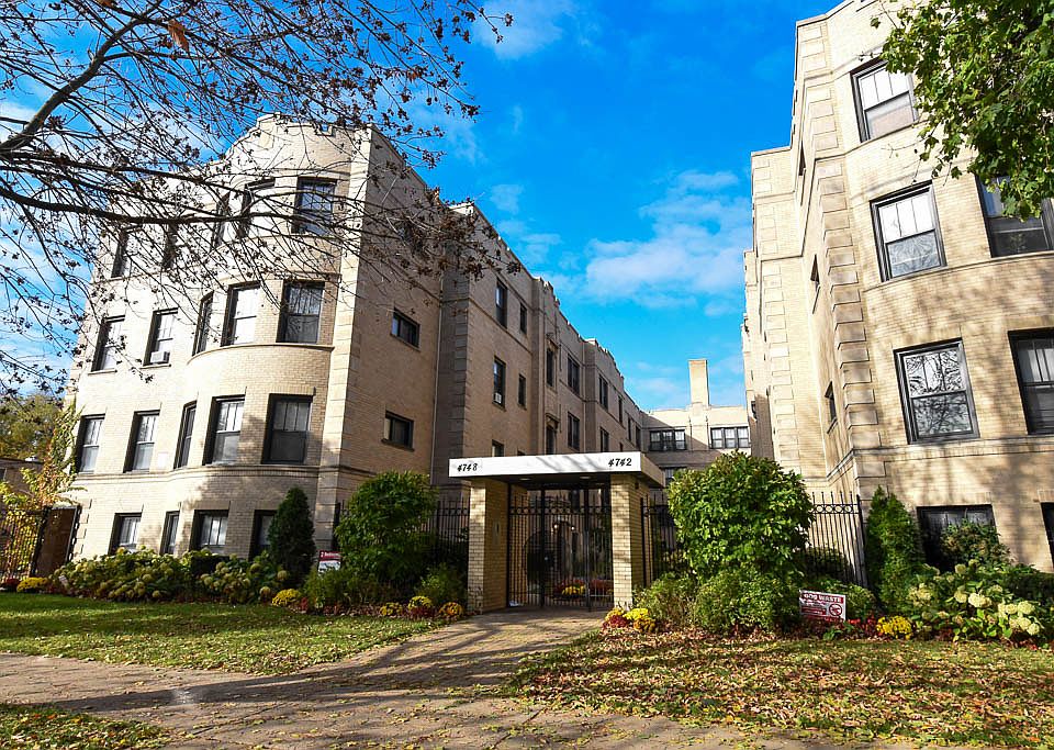1st image of 4744.5 S Woodlawn Ave #E2