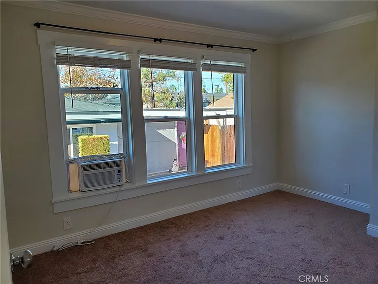 1209 E Central Ave — Photo 9