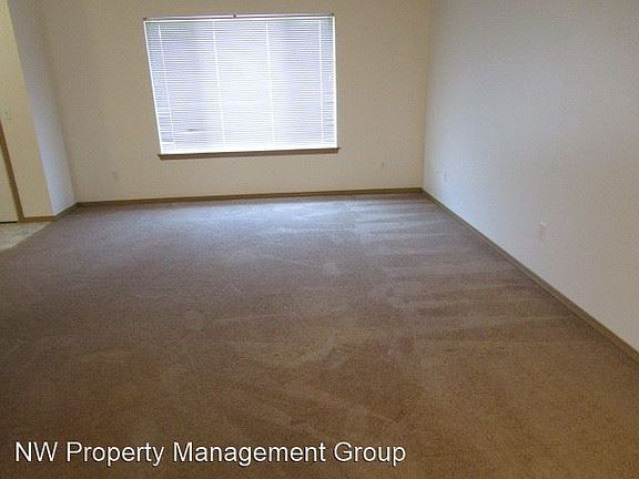 2nd image of 1031 State Ave Ste 204