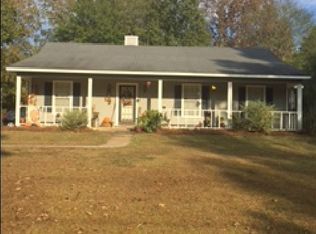 1346 Dunn Rd, Terry, MS 39170
