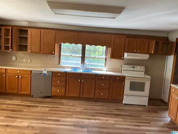 2nd image of 458 County Road 426