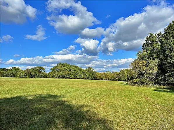 210th St, Hamilton, MO 64644