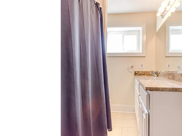 476 Lyceum Ave — Photo 13