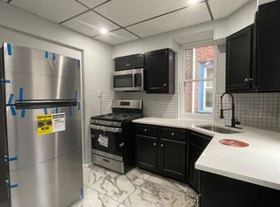 620 W Annsbury St, Philadelphia, PA 19140