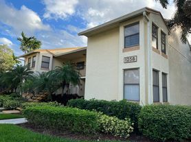 1258 N Military Trl