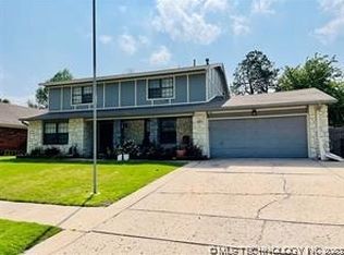 3924 S 100th East Ave E, Tulsa, OK 74146